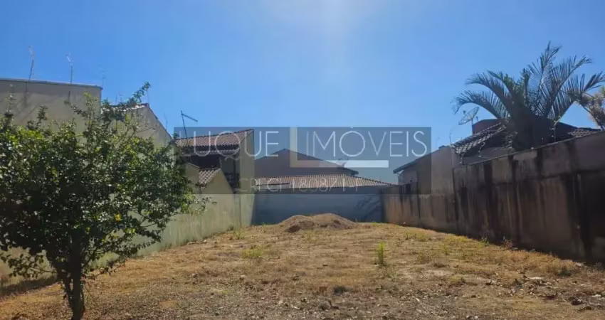 Terreno à venda no Jardim Regina, Indaiatuba 
