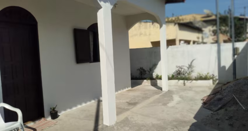 Vendo uma excelente casa em Araruama