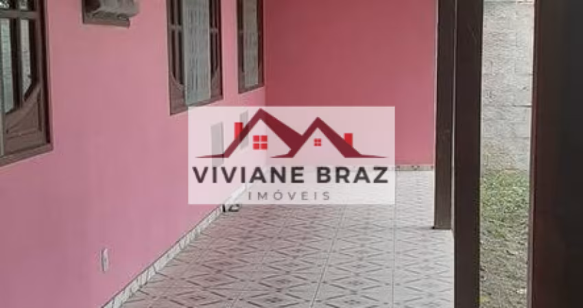 VENDO UMA EXCELENTE CASA EM CABO FRIO NO BAIRRO BOTAFOGO
