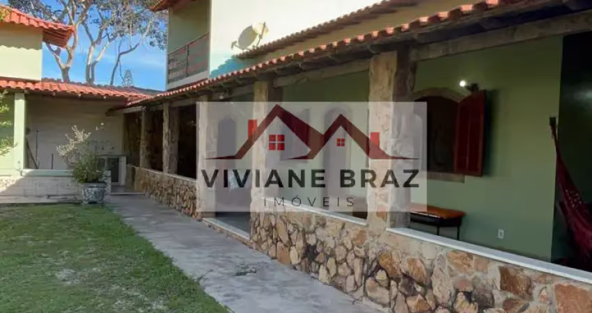 CASA DE 4 QUARTOS EM SAQUAREMA NO BAIRRO VILATUR