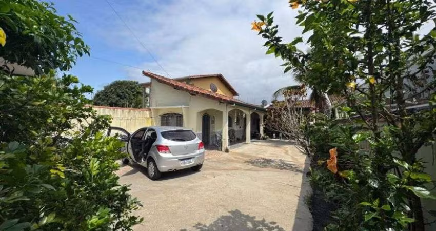 Casa para Venda em Itanhaém, Jardim das Palmeiras, 2 dormitórios, 1 suíte, 2 banheiros, 6 vagas