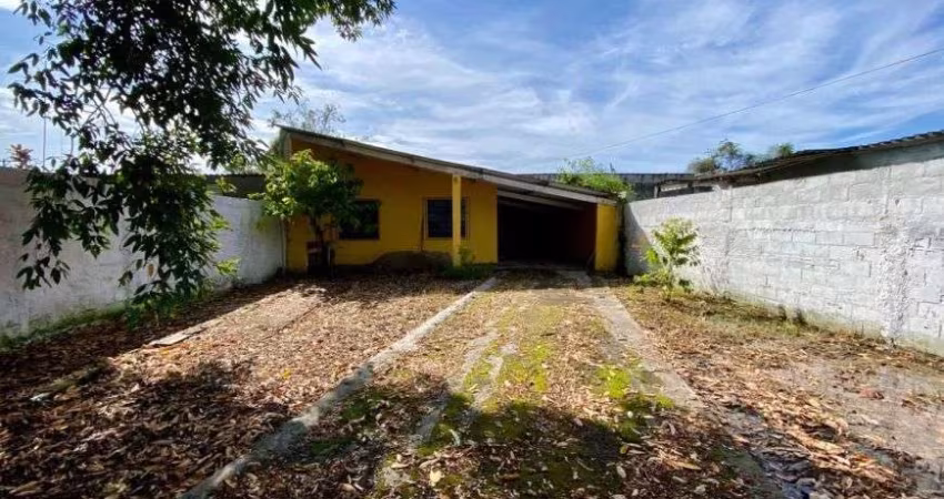 Casa para Venda em Itanhaém, Luizamar Mirim, 2 dormitórios, 2 banheiros, 3 vagas