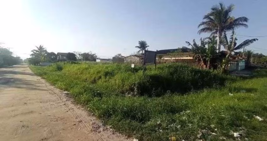 Terreno com escritura em Itanhaém.