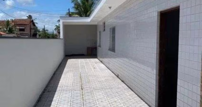 Casa para Venda em Itanhaém, Jardim Grandesp, 4 dormitórios, 1 suíte, 1 banheiro, 8 vagas