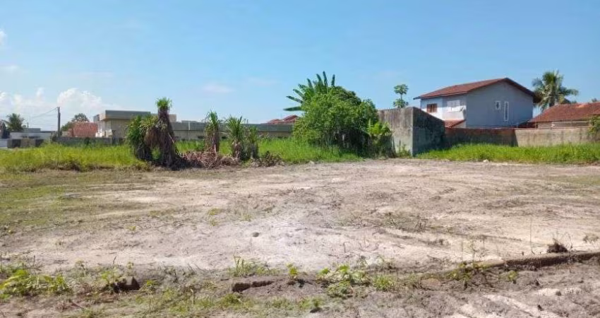 Terreno com escritura em Itanhaém.