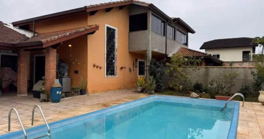 Casa à venda no Belmira Novaes - R$ 1.080.000,00.