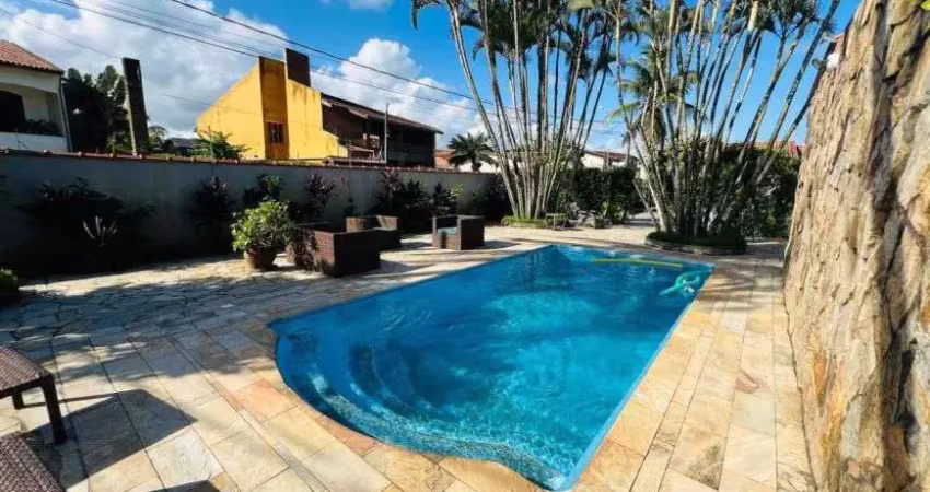 Casa à venda de alto padrão no Cibratel 2 - R$ 1.150.000,00.