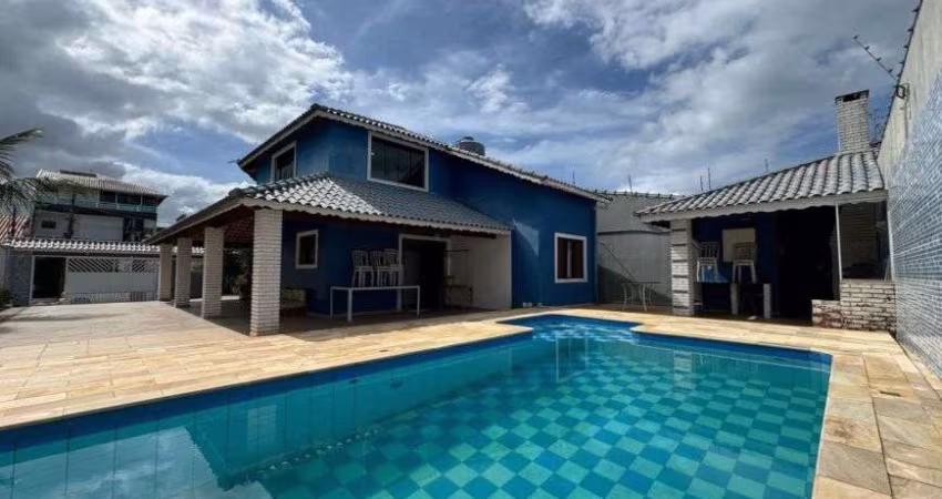 Casa para Venda em Peruíbe, Balneario São José, 4 dormitórios, 1 suíte, 2 banheiros, 8 vagas