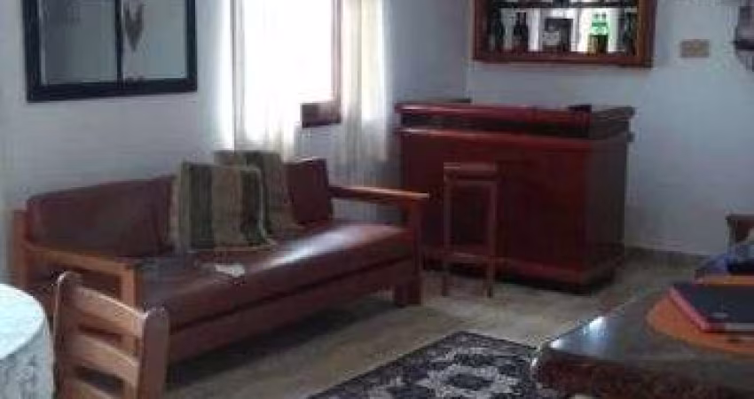 Apartamneto com 2 quartos em Peruíbe.