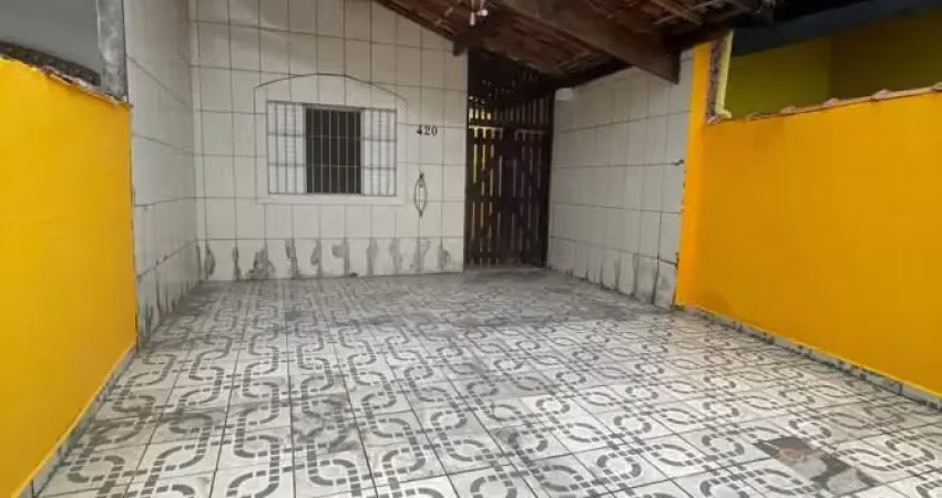 Casa com 2 quartos à venda na Rua Alcino Vicente Leal, 13872, Vila Caiçara, Praia Grande