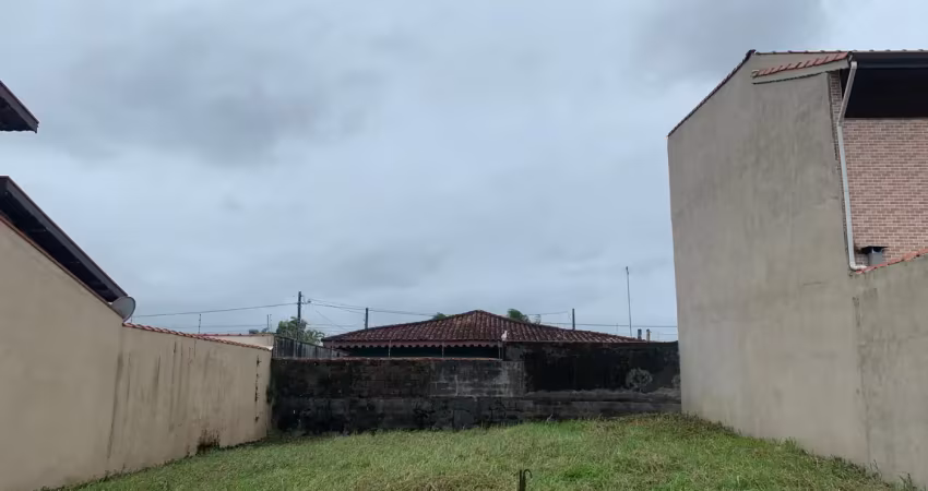 Terreno à 100m do mar com liberação ambiental em itanhaém.