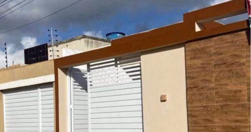 Casa com Piscina na Aruana