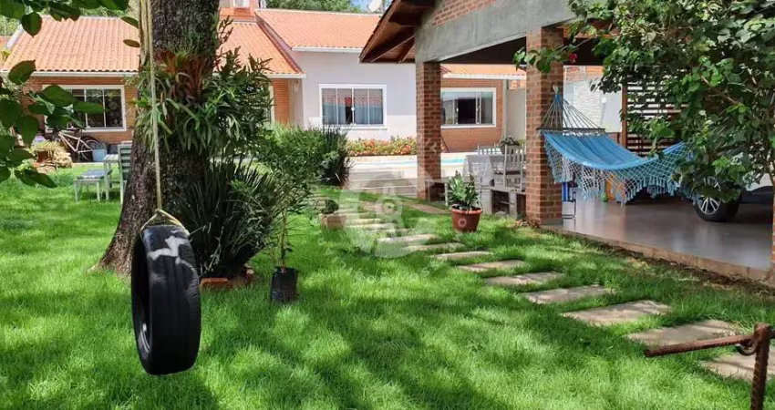 Casa para locação - 208.00 m  - jd bourbon, foz do iguacu - pr  --alguns móveis serão retirados--