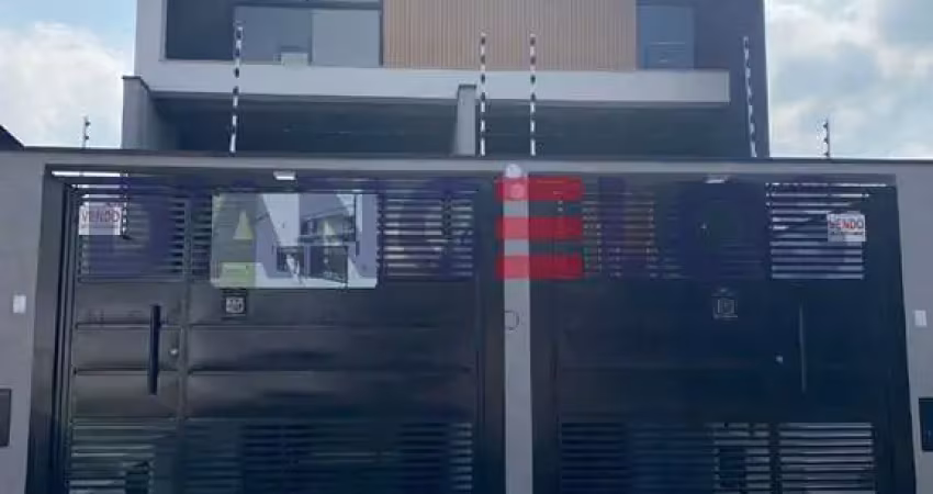 Imperdível: Sobrado à Venda em São Paulo-SP, Vila Carrão! 3 Quartos, 1 Suíte, 2 Salas, 3 Banheiros, 4 Vagas, 140m².
