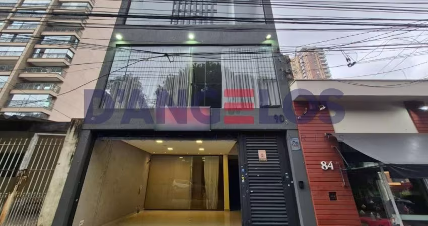Salão Comercial para Locação no Tatuapé: 12 salas, 6 banheiros, 2 vagas de garagem e 420m² de Área em São Paulo-SP!