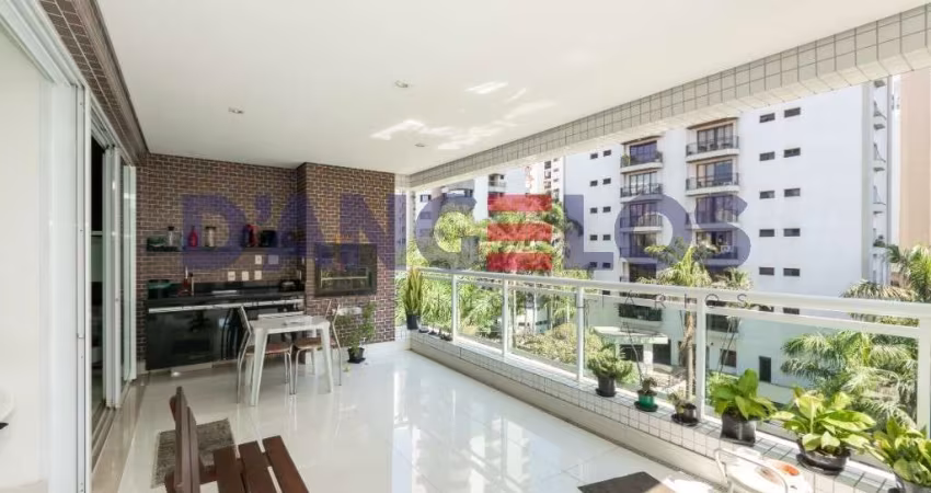 Apartamento de Luxo no Tatuapé: 3 quartos, 3 suítes, 2 salas, 5 banheiros, 4 vagas e 171m² em São Paulo-SP