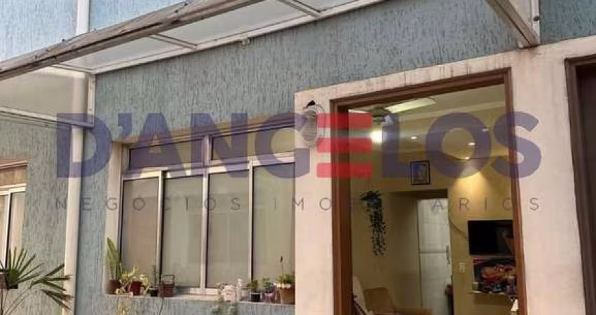 Sobrado em Condomínio na Penha - São Paulo-SP: 2 Quartos, 2 Salas, 2 Banheiros, 1 Vaga de Garagem - 67m²