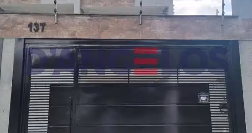 Sobrado à venda na vila carrão, são paulo-sp: 2 quartos, 2 suítes, 2 salas, 3 banheiros, 2 vagas, 105m²!