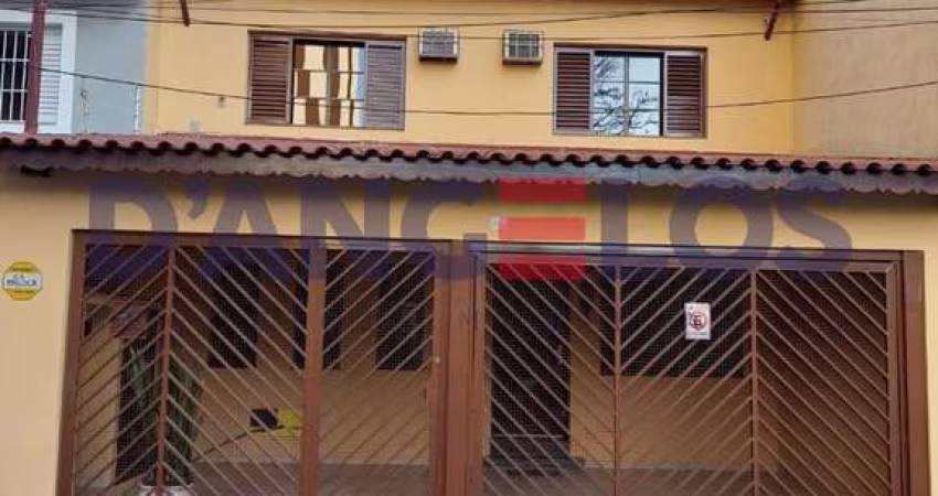Lindo Sobrado com 4 quartos e 200m² no Tatuapé, São Paulo-SP