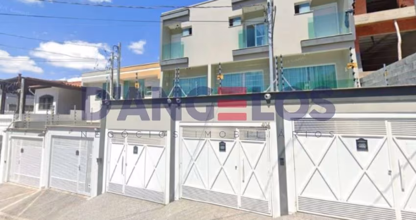 Sobrado de alto padrão com 3 suítes e 3 vagas na Penha, São Paulo-SP: 178m² de luxo!