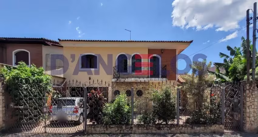Sobrado na vila carrão: 4 quartos, 1 suíte, 2 salas, 3 banheiros, 6 vagas, 280m² - são paulo-sp