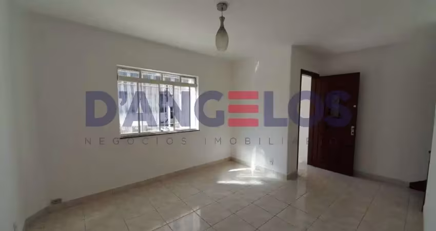 Sobrado para Locação na Mooca, São Paulo-SP: 2 Quartos, 1 Sala, 2 Banheiros, 90m² de Área