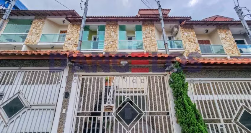 Sobrado na Guilhermina Esperança, 3 quartos, 3 suítes, 2 salas, 4 banheiros, 3 vagas, 153 m² - São Paulo-SP