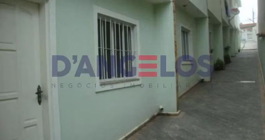 Sobrado em condomínio para locação na vila ré - 2 quartos, 1 sala, 2 banheiros, 1 vaga de garagem - são paulo-sp