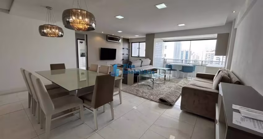 Edf. Maria Flavia - Apartamento no Bairro de Casa Forte com 3 quartos sendo 2 suítes com 137m² por R$ 1.300.000,00.