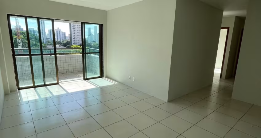 Edf. Cap Trinidad - Apartamento no Bairro de Casa Forte com 3 quartos sendo  1 suíte  com 105m² por R$ 820MIL.