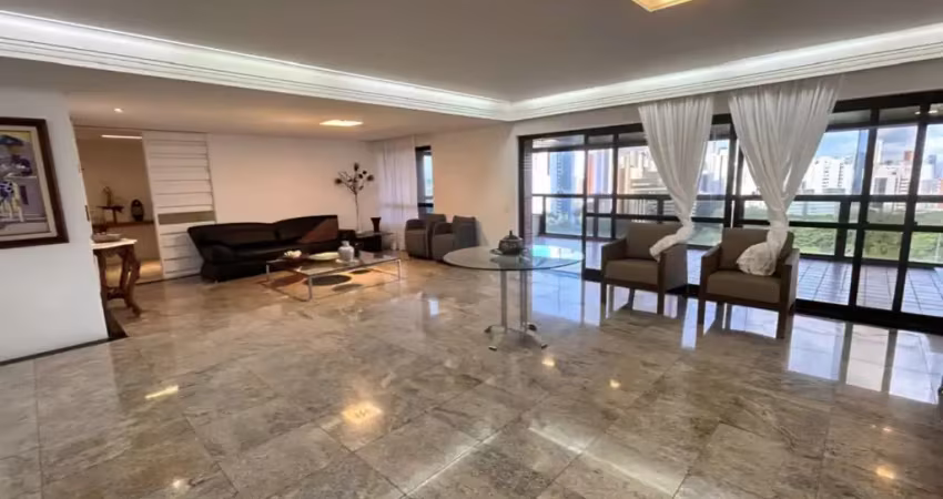 Edf. residências da jaqueira - apartamento no bairro da jaqueira com 4 quartos sendo 2 suítes com 375m², 3 vagas de garagem por r$ 3.000.000,00.