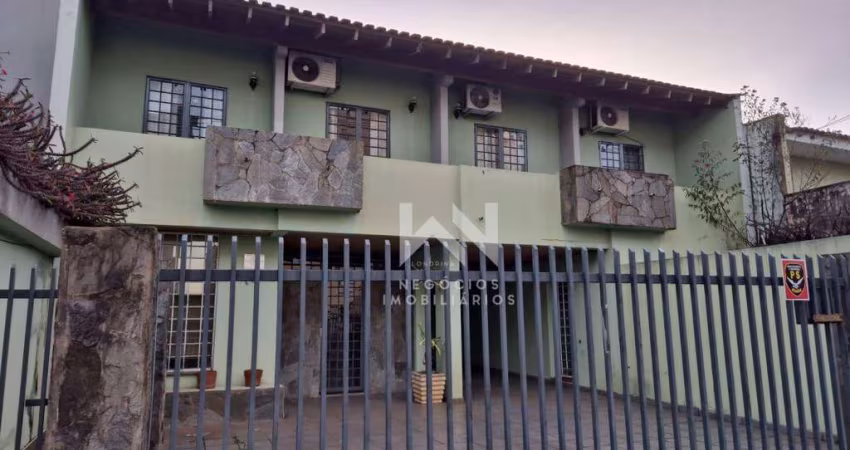 Sobrado com 4 dormitórios, 320 m² - venda por R$ 920.000,00 ou aluguel por R$ 5.000,00/mês - Dom Bosco - Londrina/PR