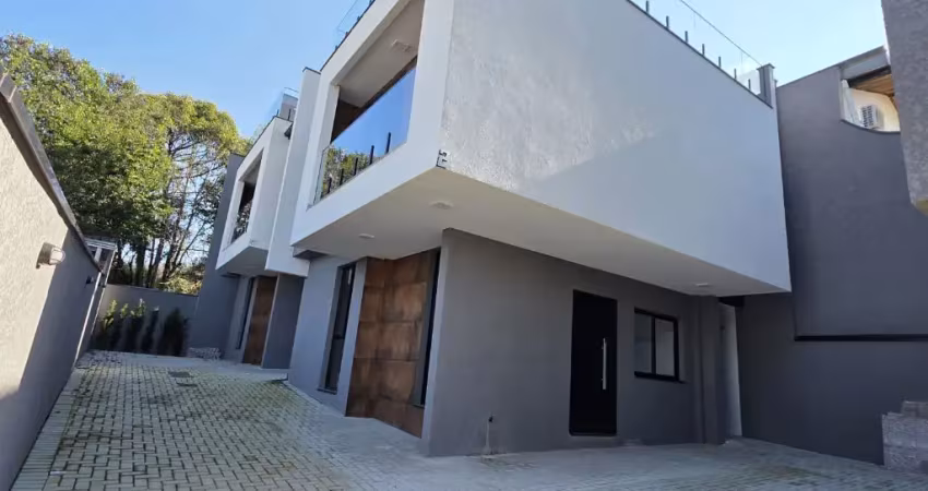 Casa em condomínio fechado com 3 quartos à venda na Travessa Ferreira, Uberaba, Curitiba