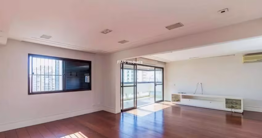 Imperdível! apartamento de luxo em moema, são paulo-sp: 3 quartos, 3 suítes, 3 banheiros, 4 vagas de garagem, 230m² de área