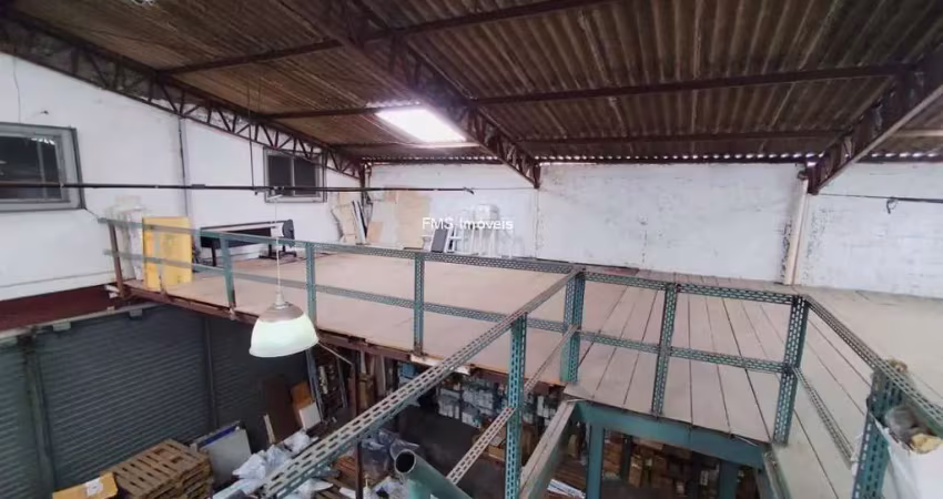 Galpão comercial para locação na barra funda, são paulo-sp: 2 banheiros, 3 vagas de garagem, 600m² de área