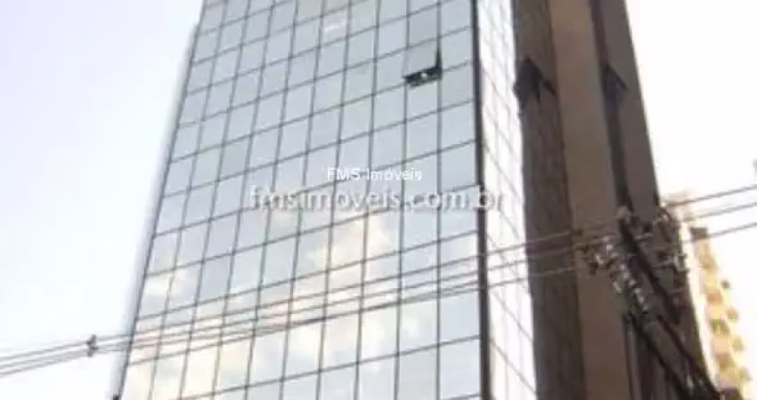 Conjunto comercial com 125m2 no itaim bibi para locação.