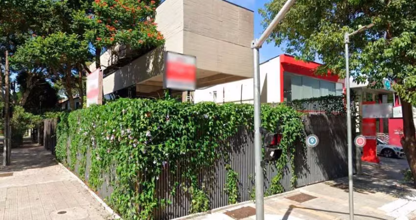 Ponto comercial para alugar na Avenida Rebouças, 2581, Pinheiros, São Paulo