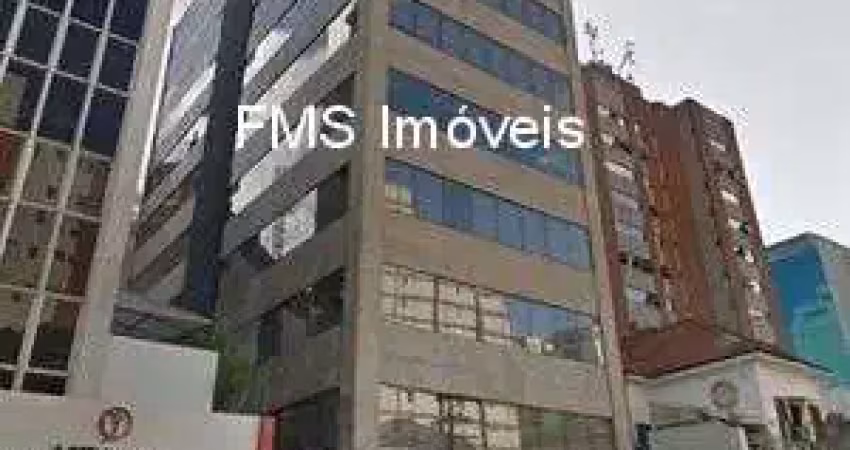 Paraíso 205 m2 com  2 vagas de garagem ótima localização e todo reformado