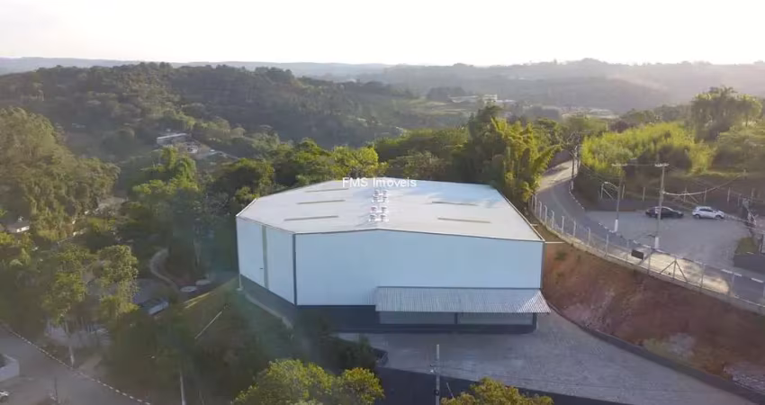 Barracão / Galpão / Depósito à venda na Rua Hikari Kurachi, 611, Potuverá, Itapecerica da Serra