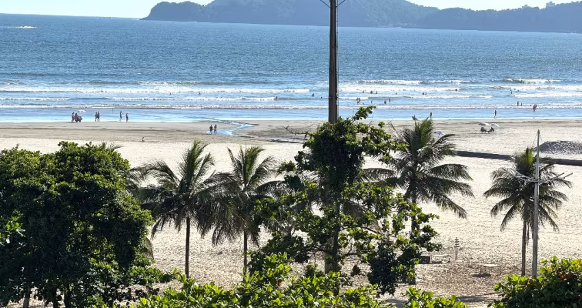 Dois dormitorios 2 banheiros predio frente Mar