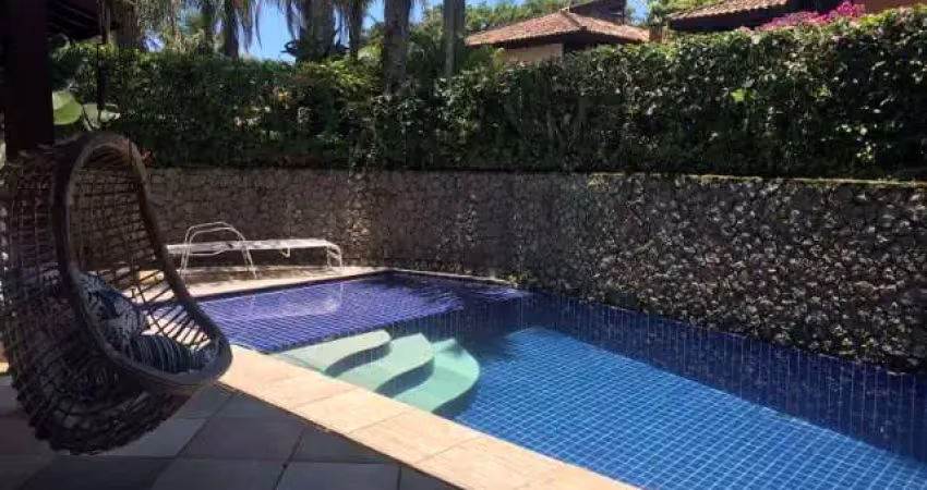 Casa no condomínio the captain house para venda com 4 quartos, sendo 2 suítes, 270m²