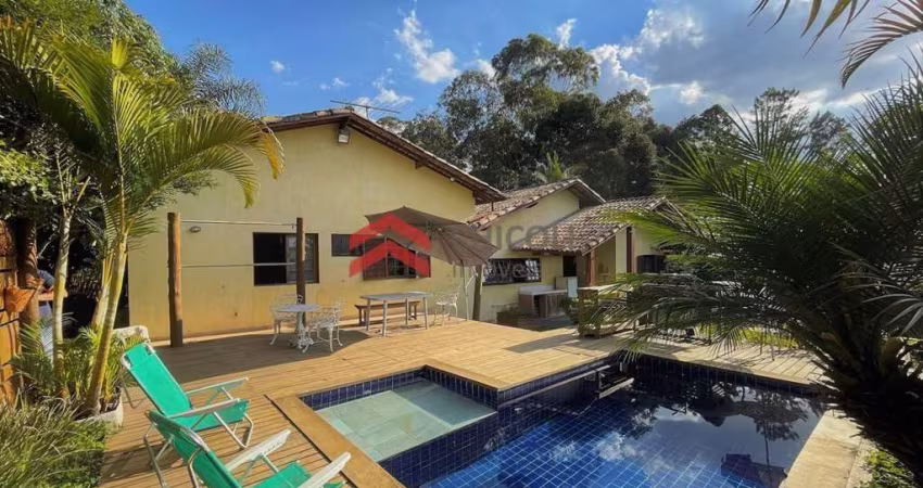 Casa em condomínio fechado com 4 quartos à venda na Estrada dos Pinheiros, 486, Chácara dos Junqueiras, Carapicuíba
