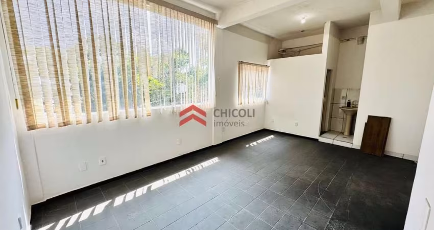 Kitnet / Stúdio para alugar na dos Esquilos, 36, Jardim do Engenho, Cotia