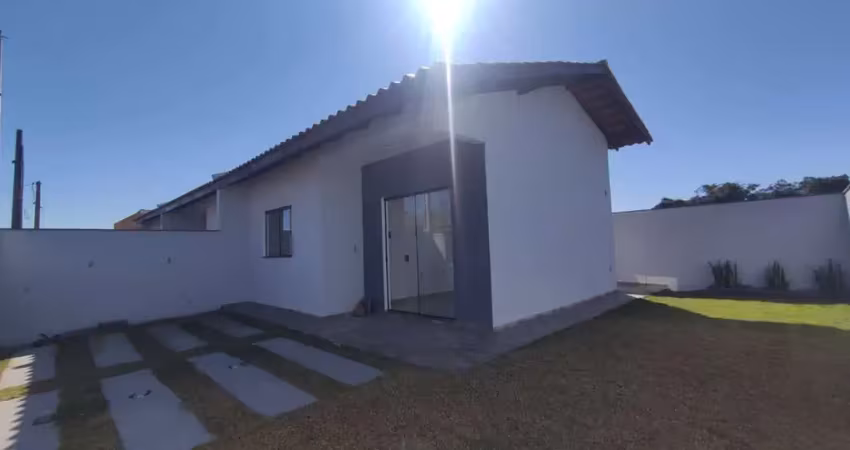 Casa de esquina - imperdível r$350 mil 980m da praia