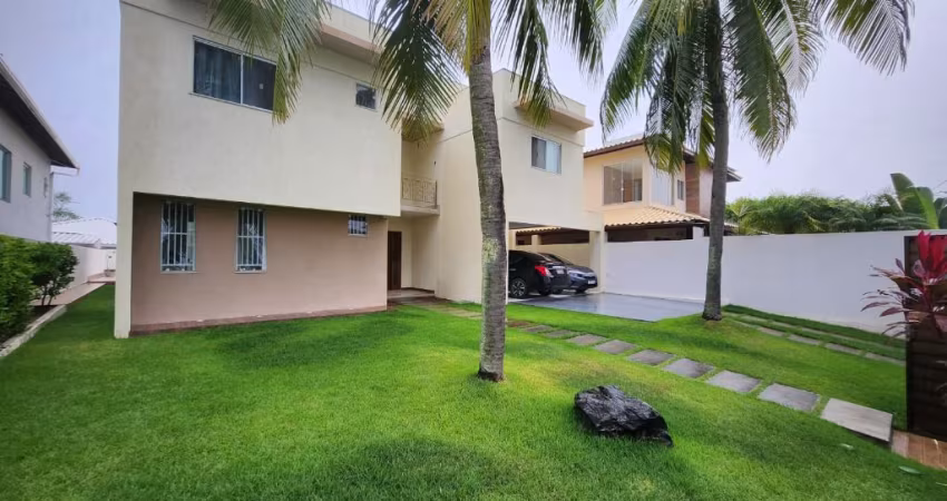 Casa com piscina em Vilas do Atlântico.