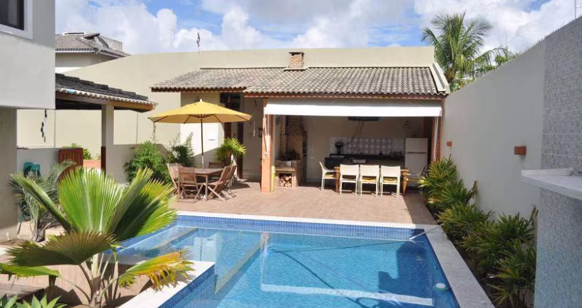 Casa próxima a Vilas do Atlântico.