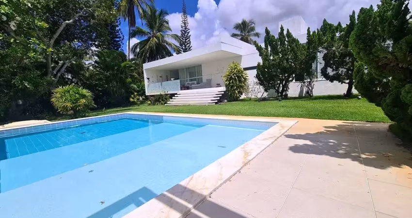 Amplo terreno de 1400m² em cond. fechado!!