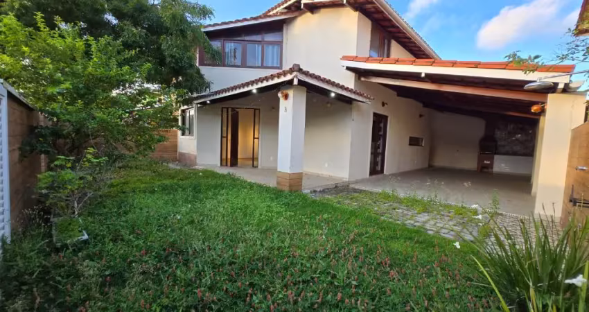 Casa em cond. fechado em buraquinho!  casa em cond. fechado em buraquinho!