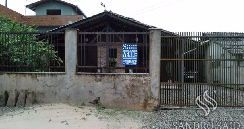 Casa para Venda em Balneário Barra do Sul, Costeira, 4 dormitórios, 2 banheiros, 1 vaga