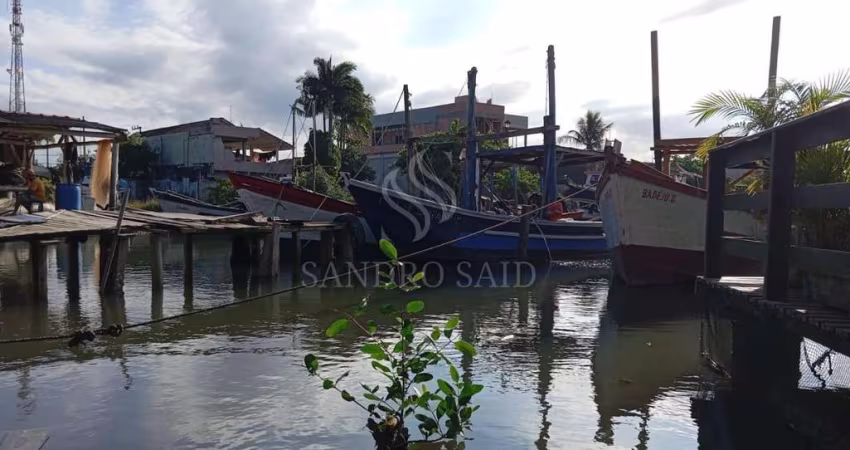 Sobrado para Venda em Balneário Barra do Sul, Centro, 2 dormitórios, 1 suíte, 1 banheiro, 1 vaga